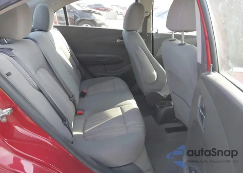 2014 Chevrolet Sonic Lt Auto z USA, uszkodzony, nr VIN 1G1JC5SH0E4219674